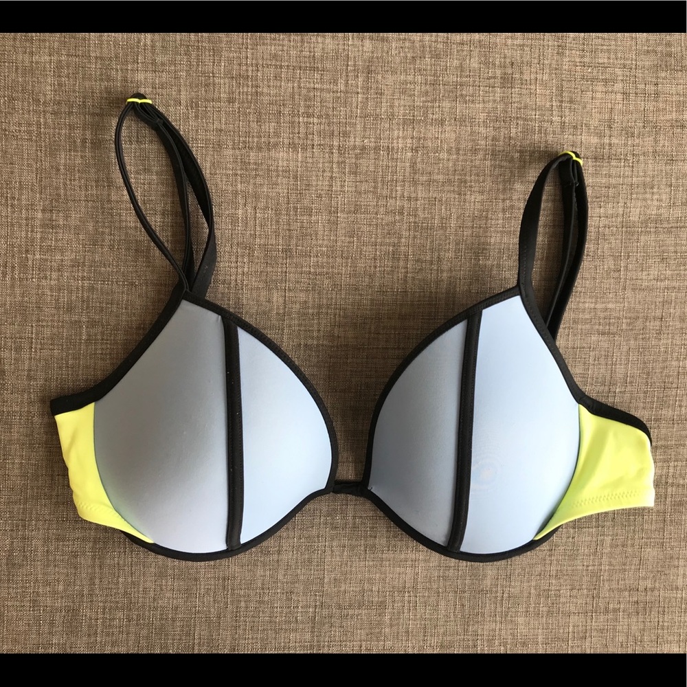 Victoria’s Secret | Underwire Bathing Suit Top